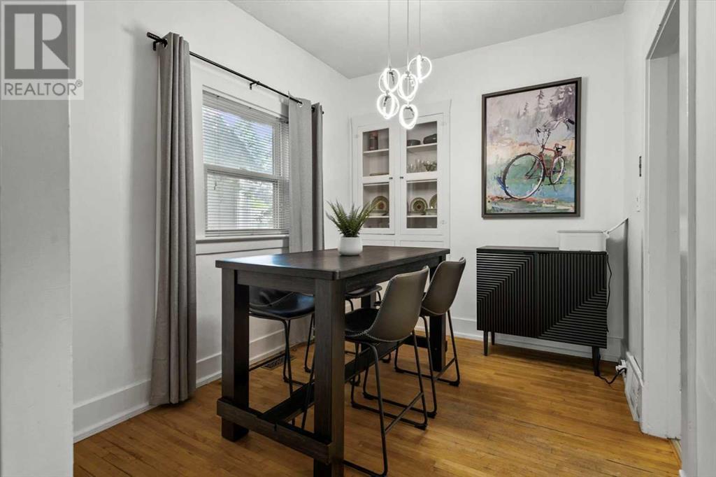 Photo 16 of 221 5 Avenue Ne, Calgary AB