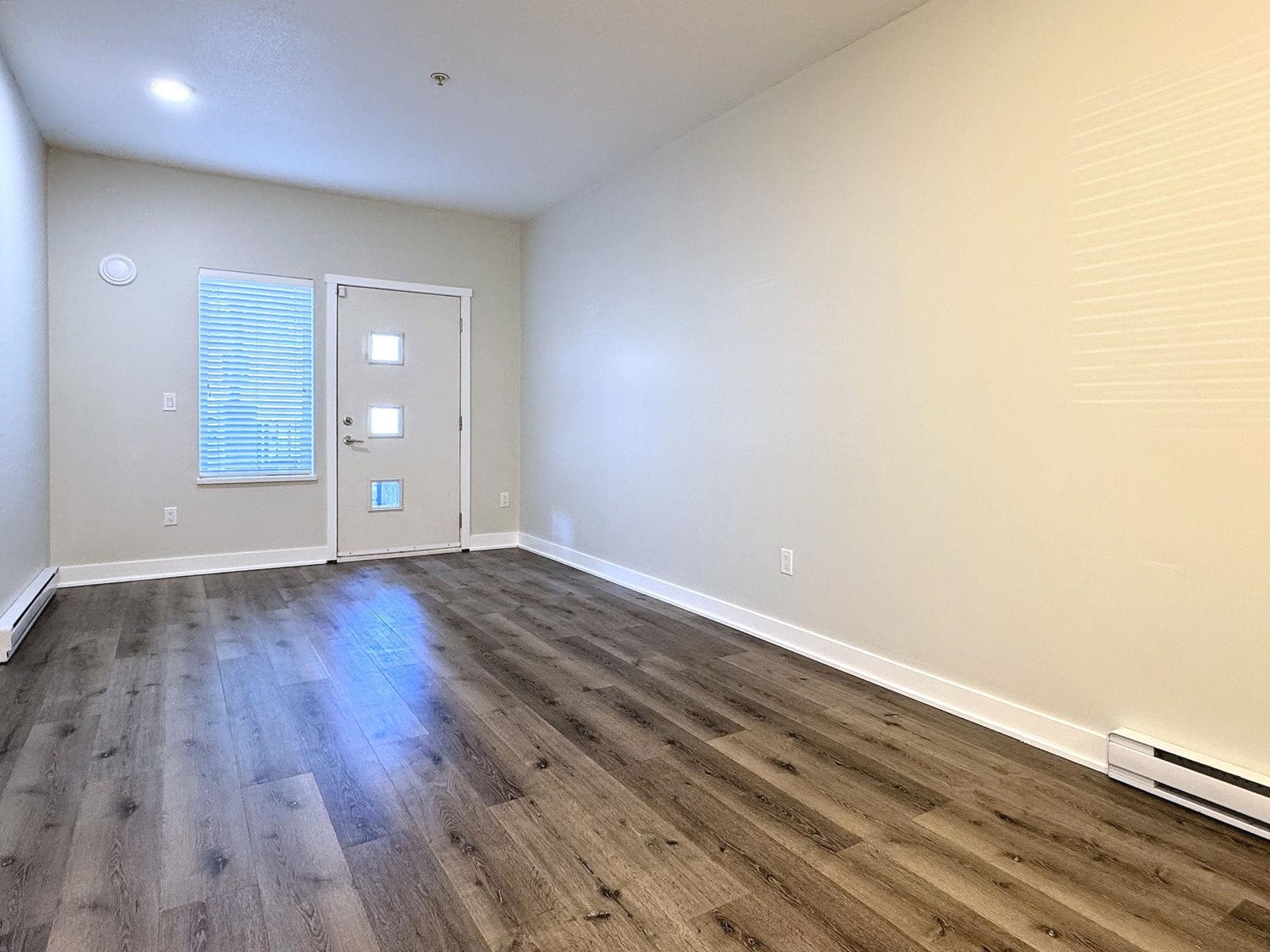 Photo 4 of 102 20460 Douglas Crescent, Langley BC