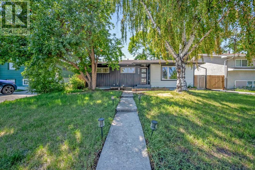 Photo 4 of 9819 2 Street Se, Calgary AB