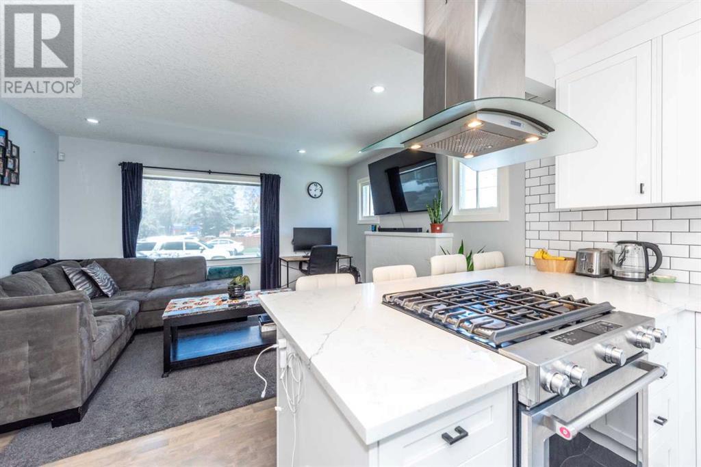 Photo 9 of 219 15 Avenue Ne, Calgary AB