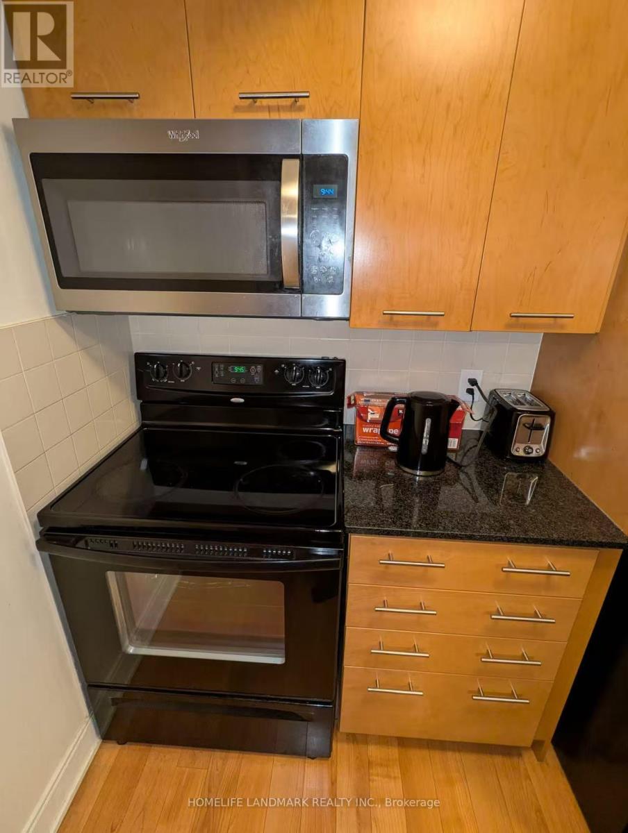 Photo 5 of 2021 135 Village Green Square, Toronto ON