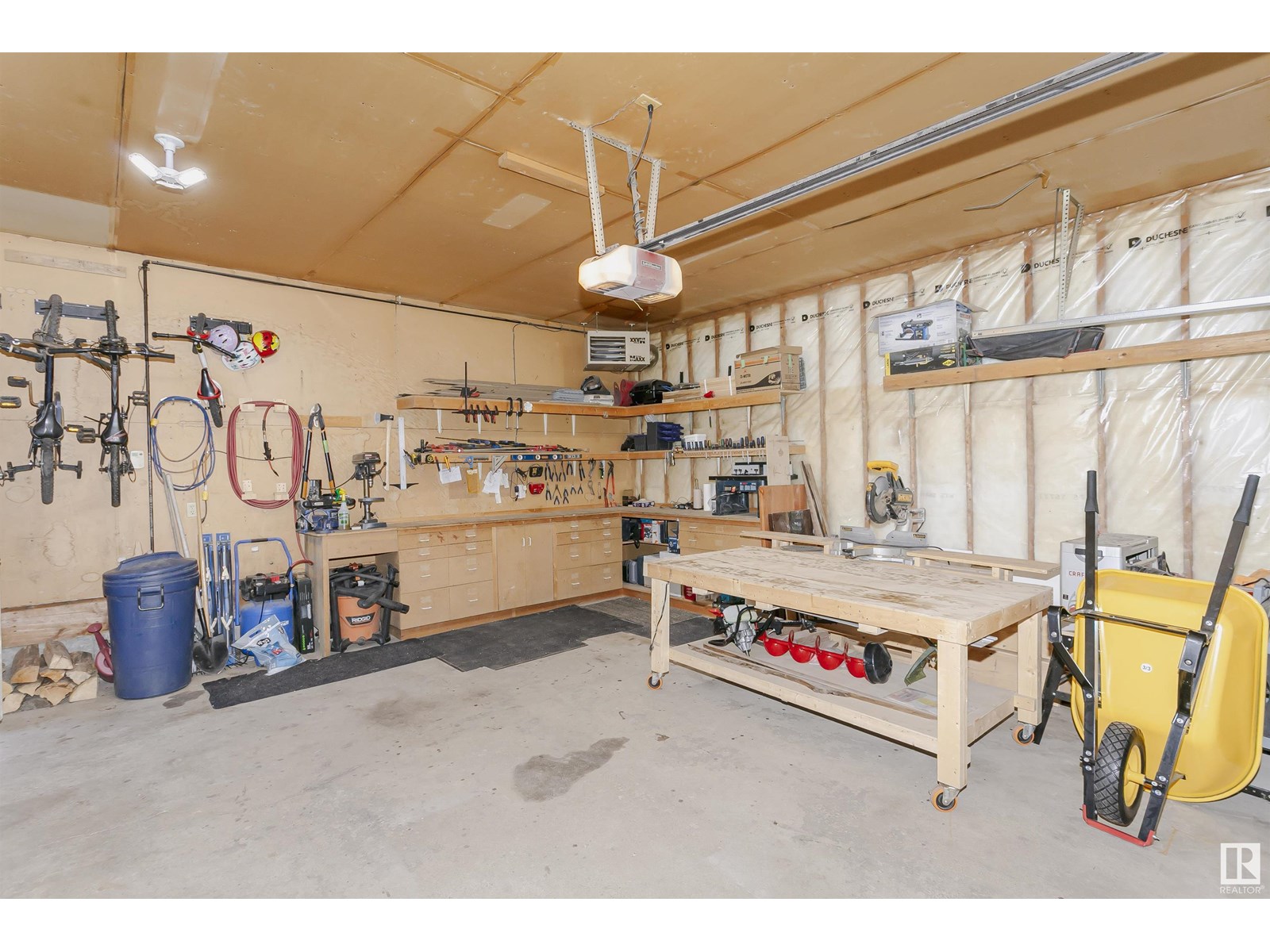 Photo 17 of 129 Diamond Dr, Millet AB