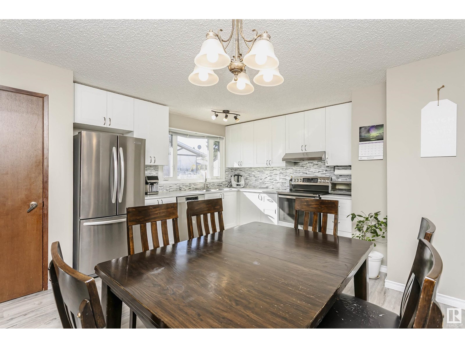 Photo 25 of 129 Diamond Dr, Millet AB