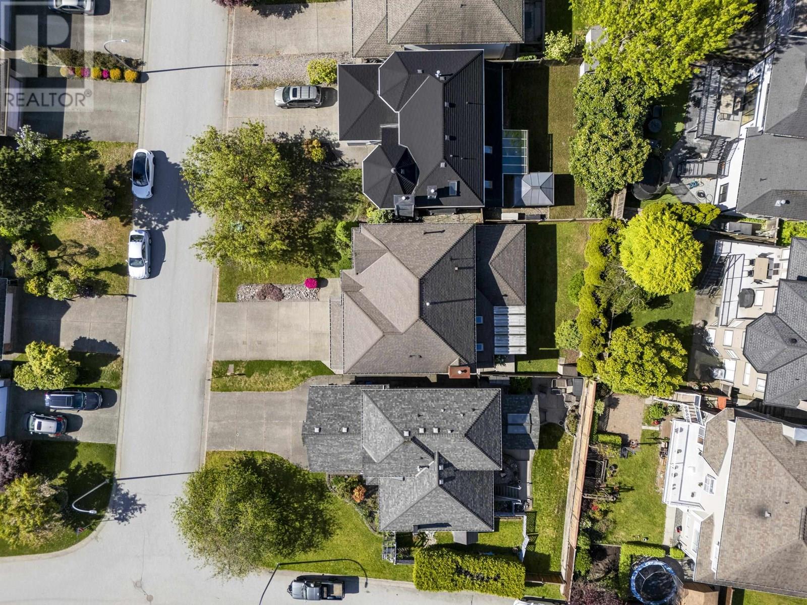 Photo 11 of 1167 Settlers Court, Port Coquitlam BC