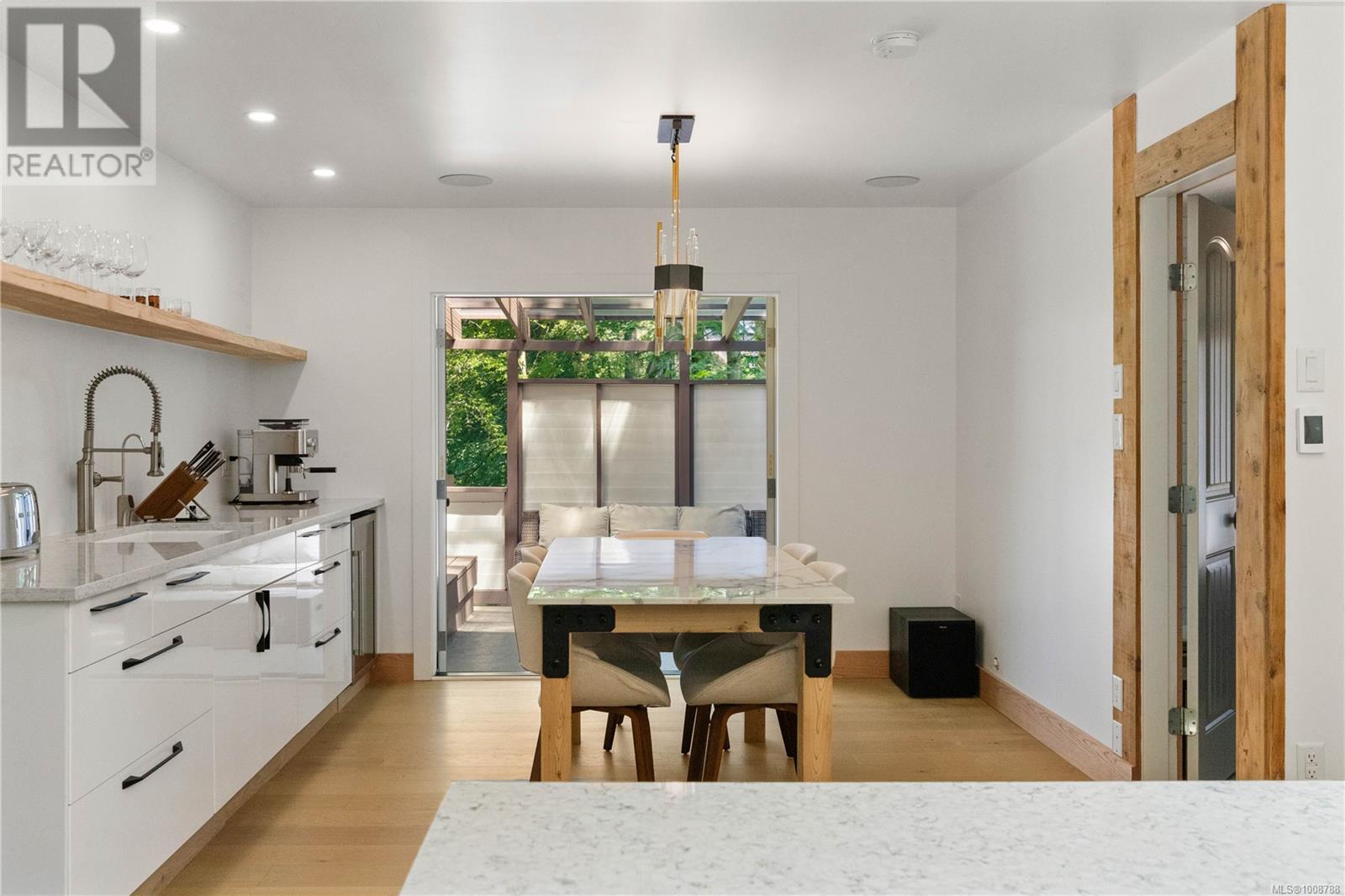 1709/1713 Falcon Heights Rd, Langford