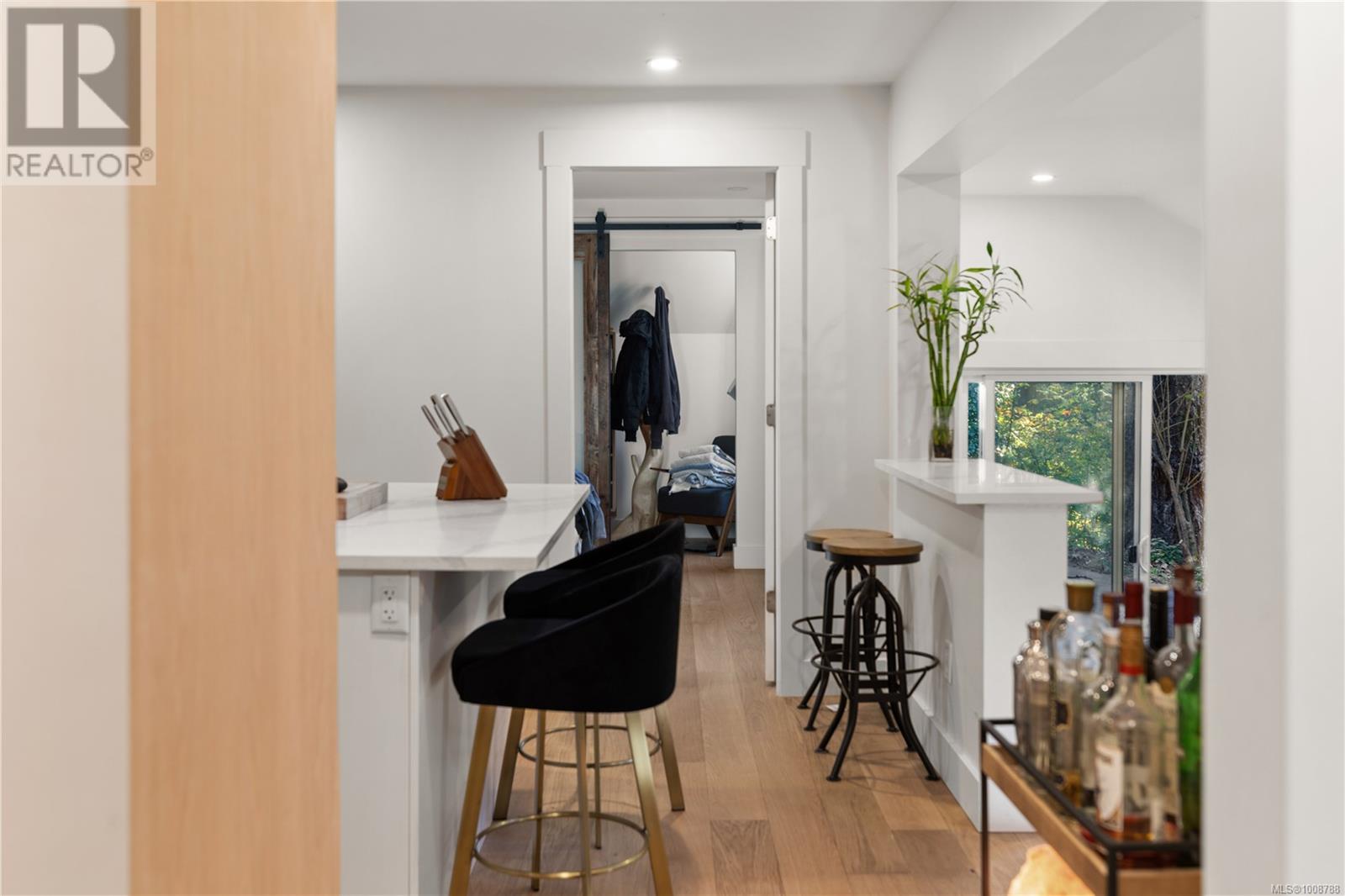 1709/1713 Falcon Heights Rd, Langford