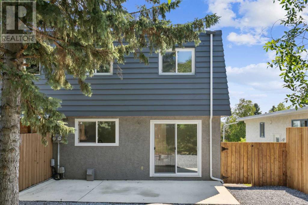 Single Family House for Sale in  Silver Springs Road NW Silver Springs Calgary 