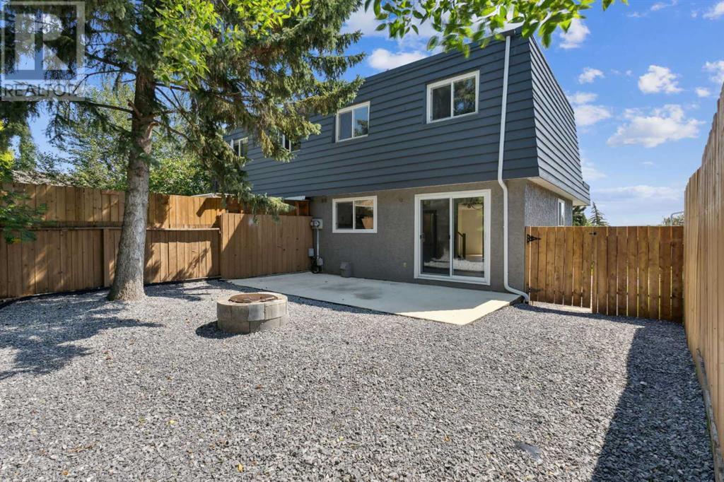 Single Family House for Sale in  Silver Springs Road NW Silver Springs Calgary 
