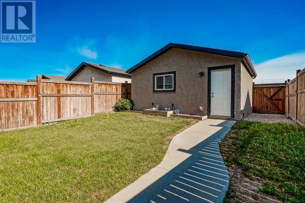 Single Family House for Sale in  Marquis Heights SE Mahogany Calgary 