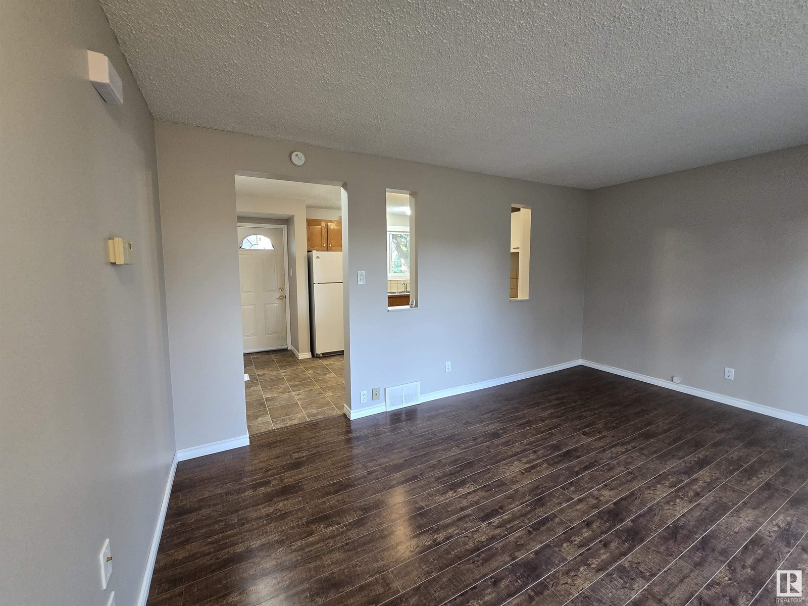 Photo 15 of 137 Habitat Cr Nw, Edmonton AB