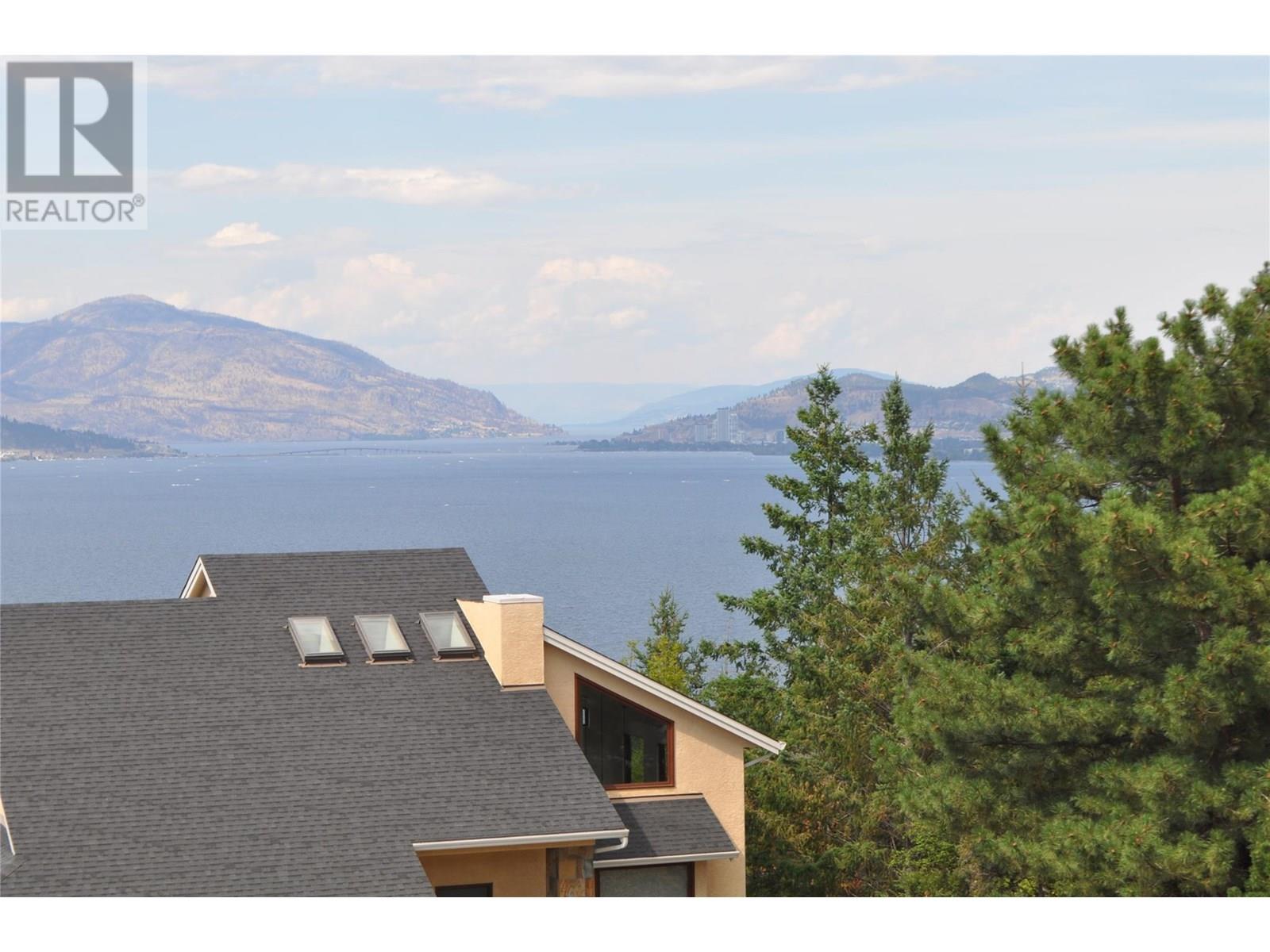 Photo 8 of 391 Stellar Drive, Kelowna BC