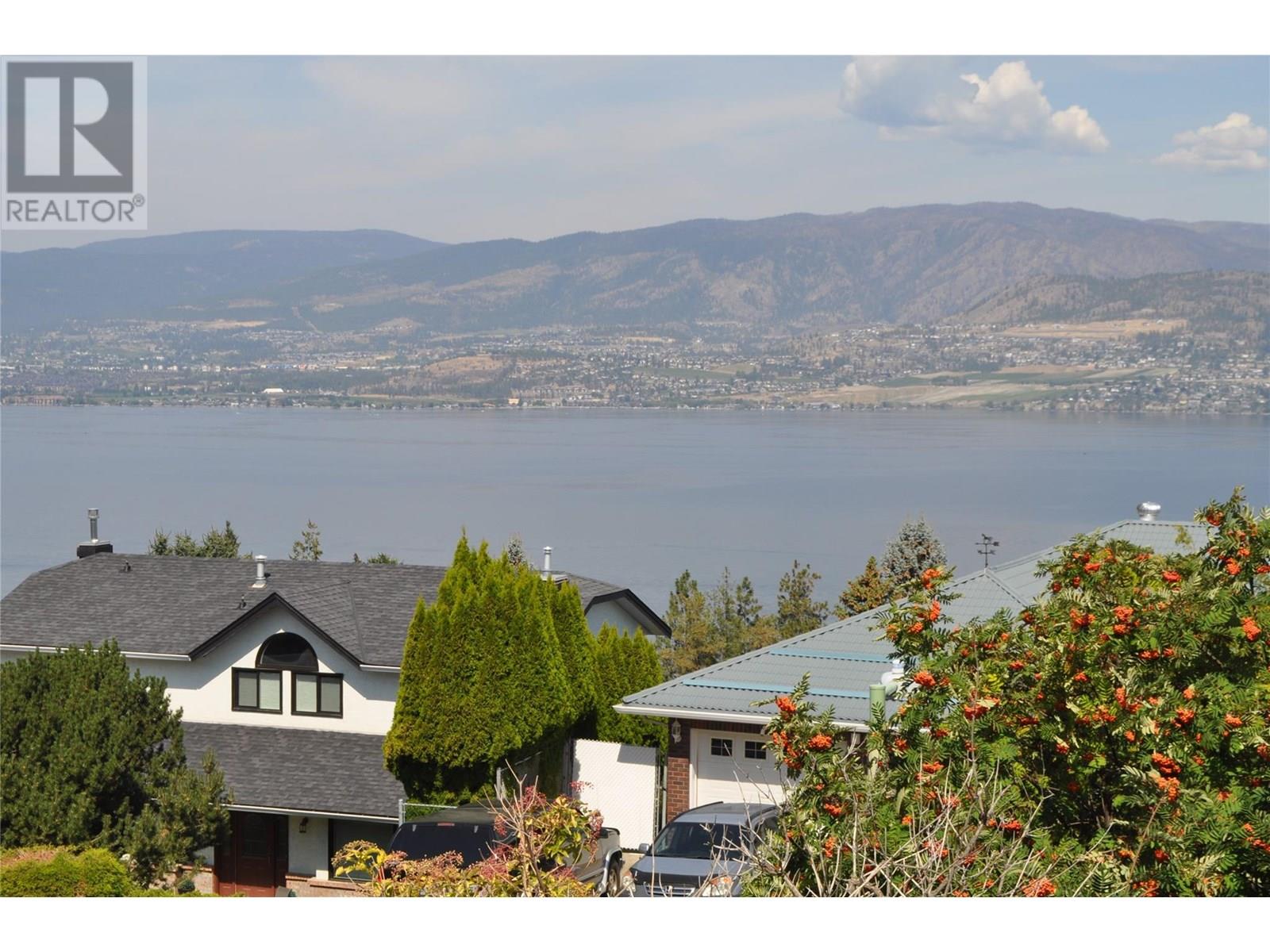Photo 34 of 391 Stellar Drive, Kelowna BC