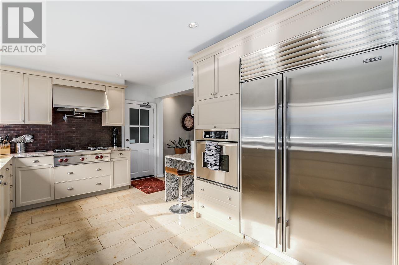 5975 CHANCELLOR BOULEVARD, Vancouver