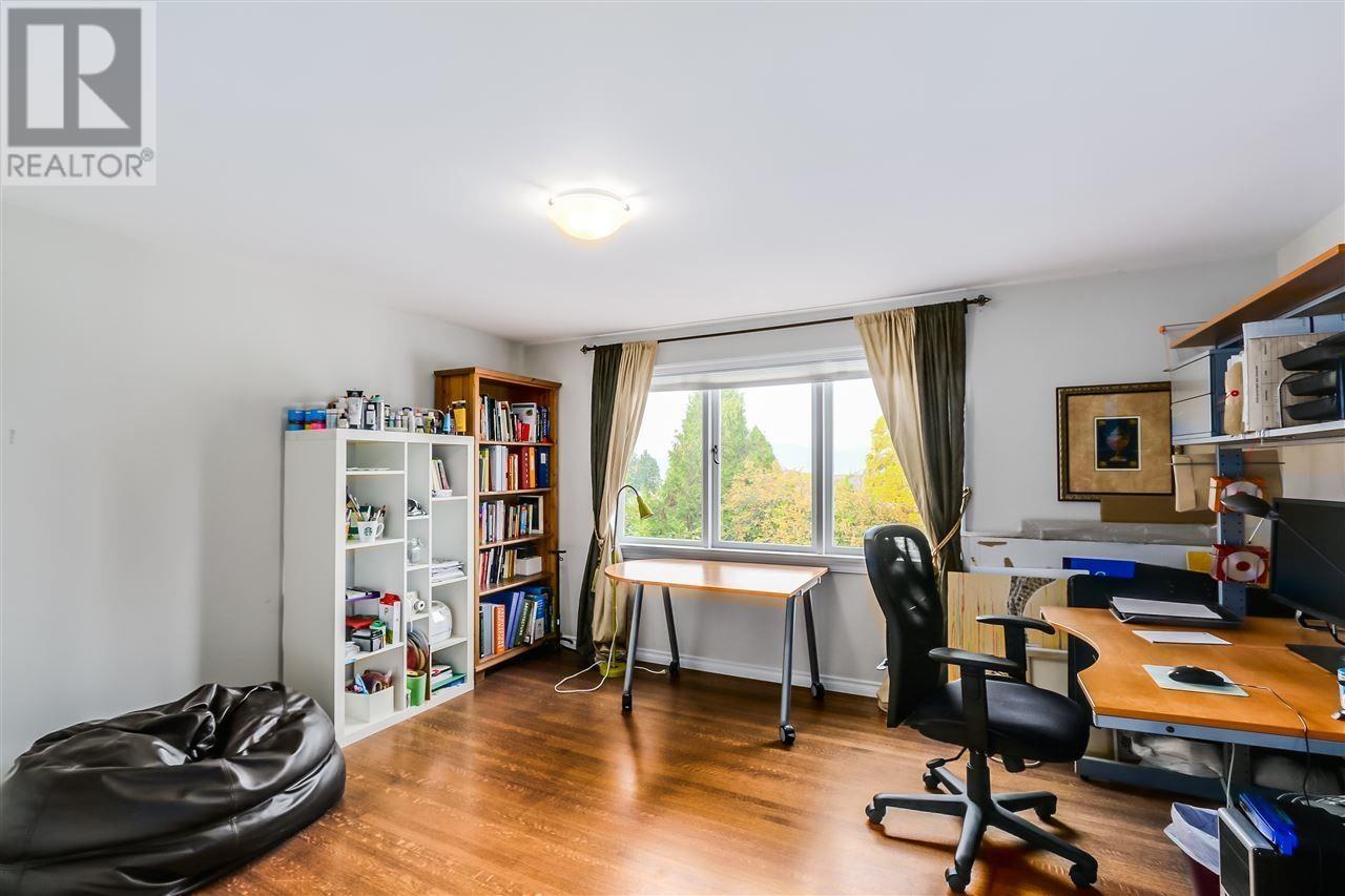 5975 CHANCELLOR BOULEVARD, Vancouver