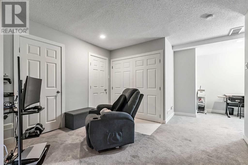 Single Family House for Sale in  Brightoncrest Way SE New Brighton Calgary 