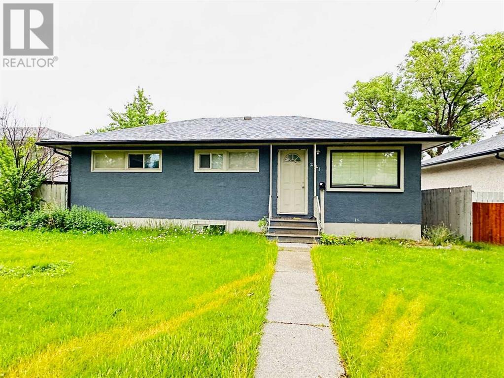 2210 35 Street SE, Calgary, Alberta
