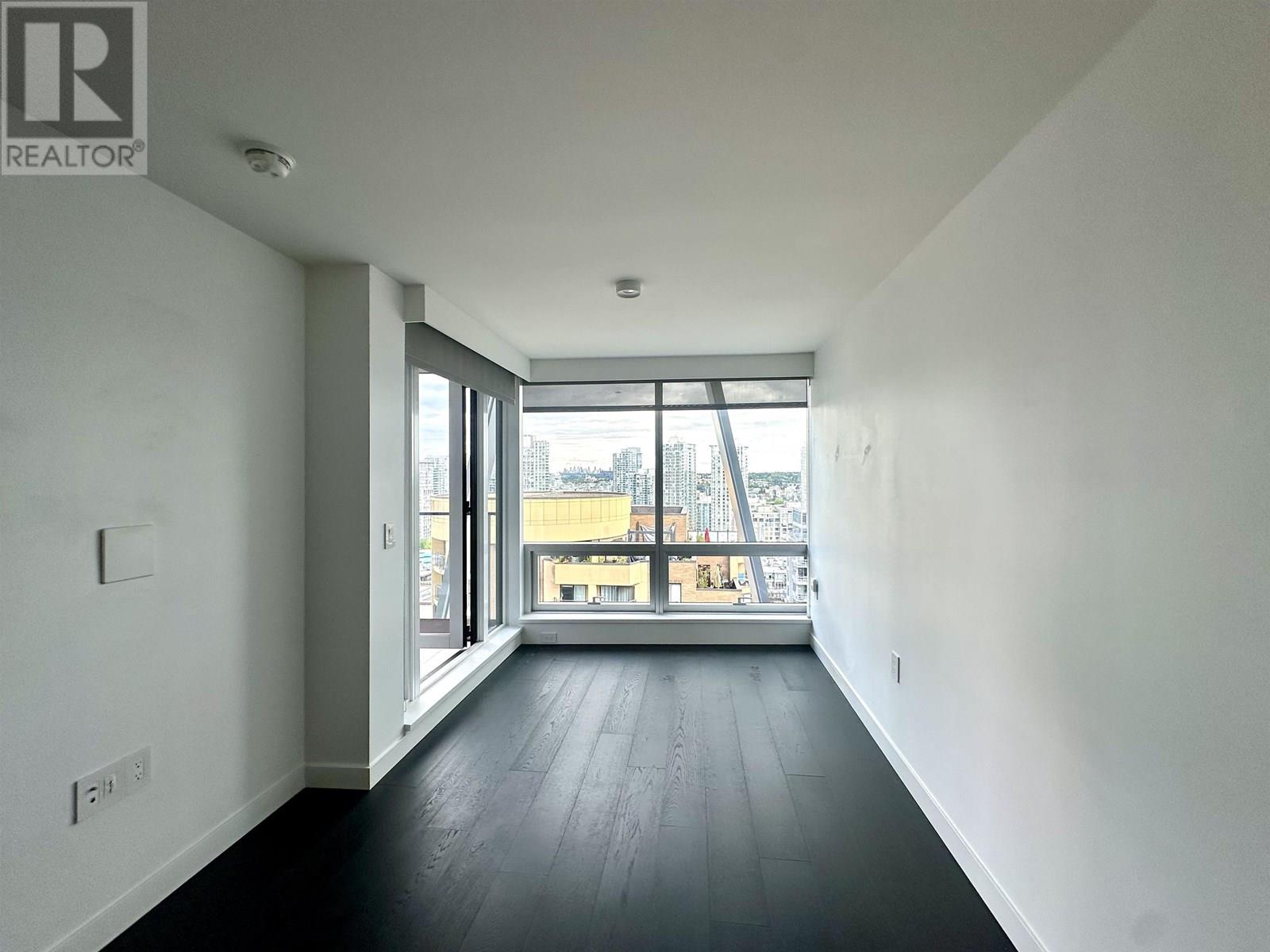 Photo 15 of 1706 1111 Richards Street, Vancouver BC