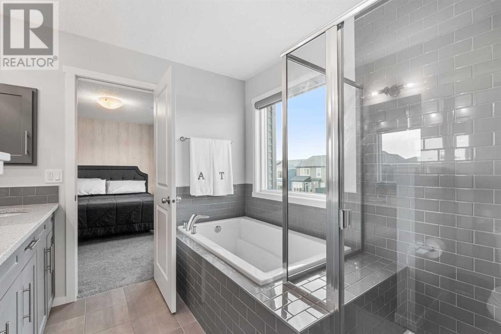 Photo 23 of 96 Belmont Terrace Sw, Calgary AB