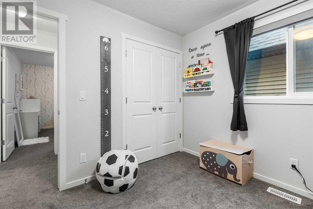 Photo 26 of 96 Belmont Terrace Sw, Calgary AB