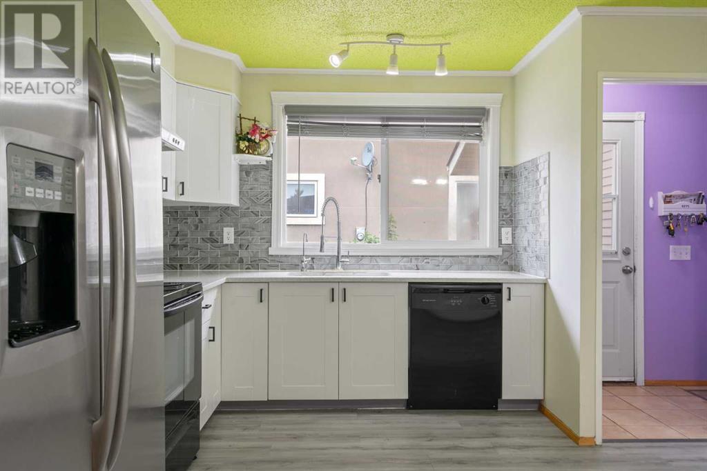 Single Family House Bungalow for Sale in   Avenue NE Pineridge Calgary 