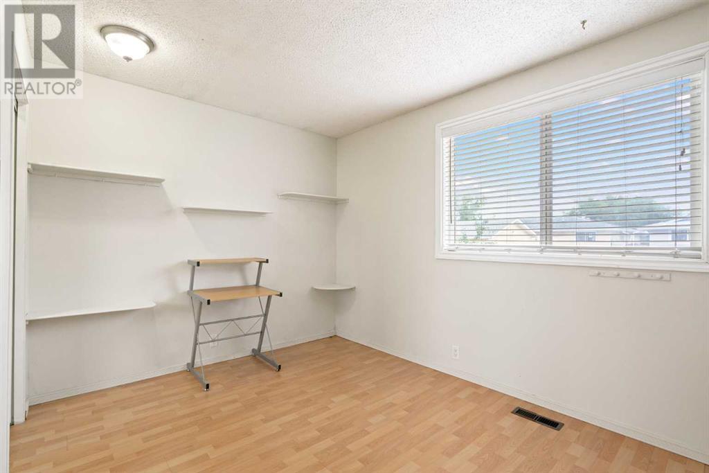 Single Family House Bungalow for Sale in   Avenue NE Pineridge Calgary 
