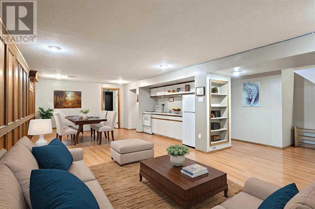 Single Family House Bungalow for Sale in   Avenue NE Pineridge Calgary 