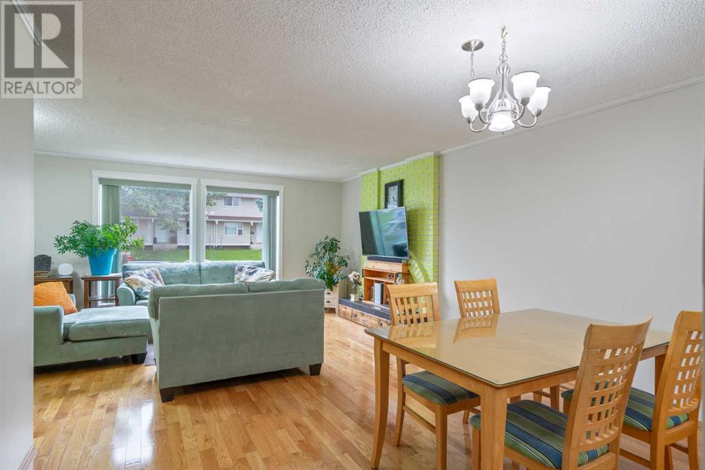 Single Family House Bungalow for Sale in   Avenue NE Pineridge Calgary 
