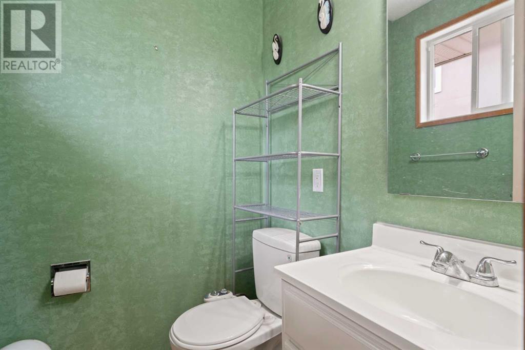 Single Family House Bungalow for Sale in   Avenue NE Pineridge Calgary 