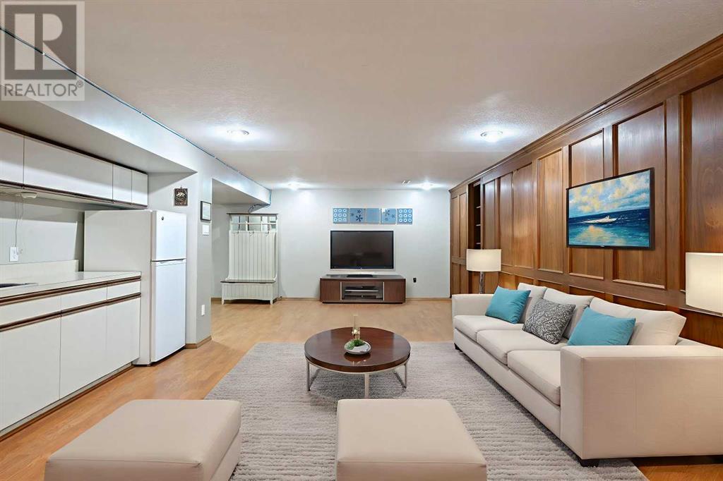 Single Family House Bungalow for Sale in   Avenue NE Pineridge Calgary 