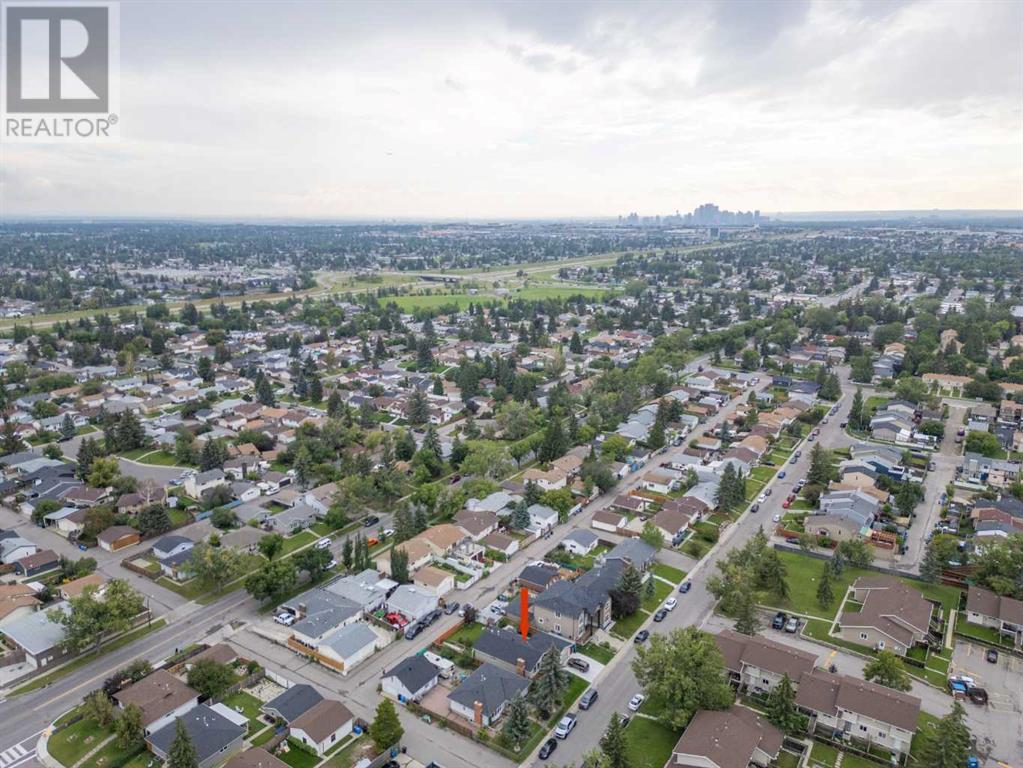 Single Family House Bungalow for Sale in   Avenue NE Pineridge Calgary 