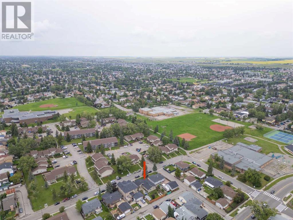 Single Family House Bungalow for Sale in   Avenue NE Pineridge Calgary 