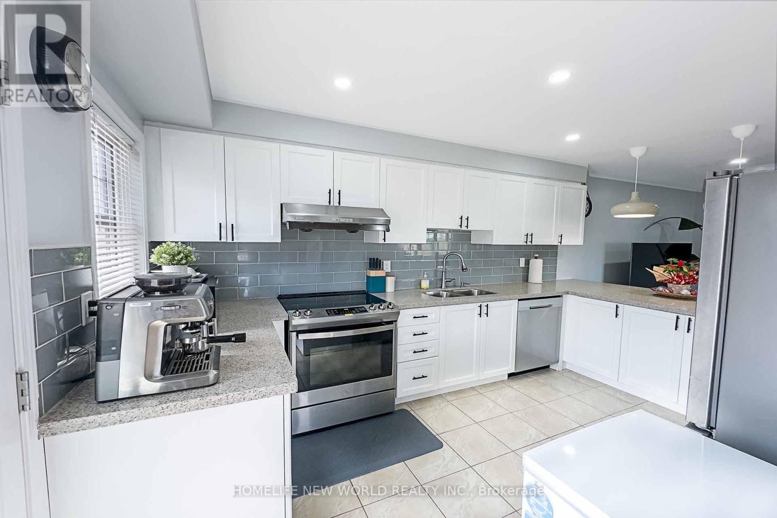 Photo 1 of 1593 Leblanc Court S, Milton ON