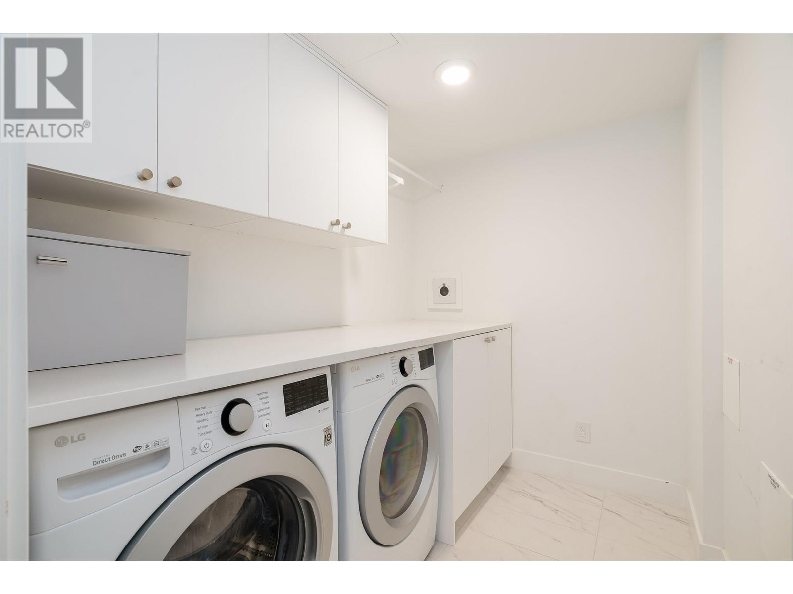 Photo 34 of 504 177 W 3rd Street, North Vancouver BC