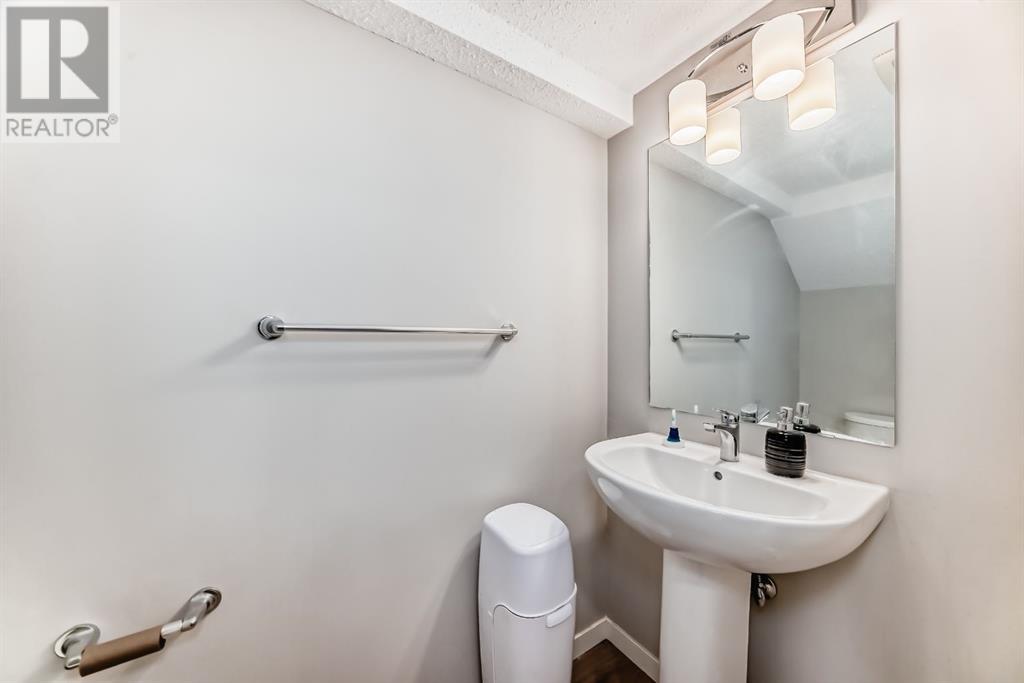 Photo 17 of 1416 7451 Falconridge Boulevard Ne, Calgary AB