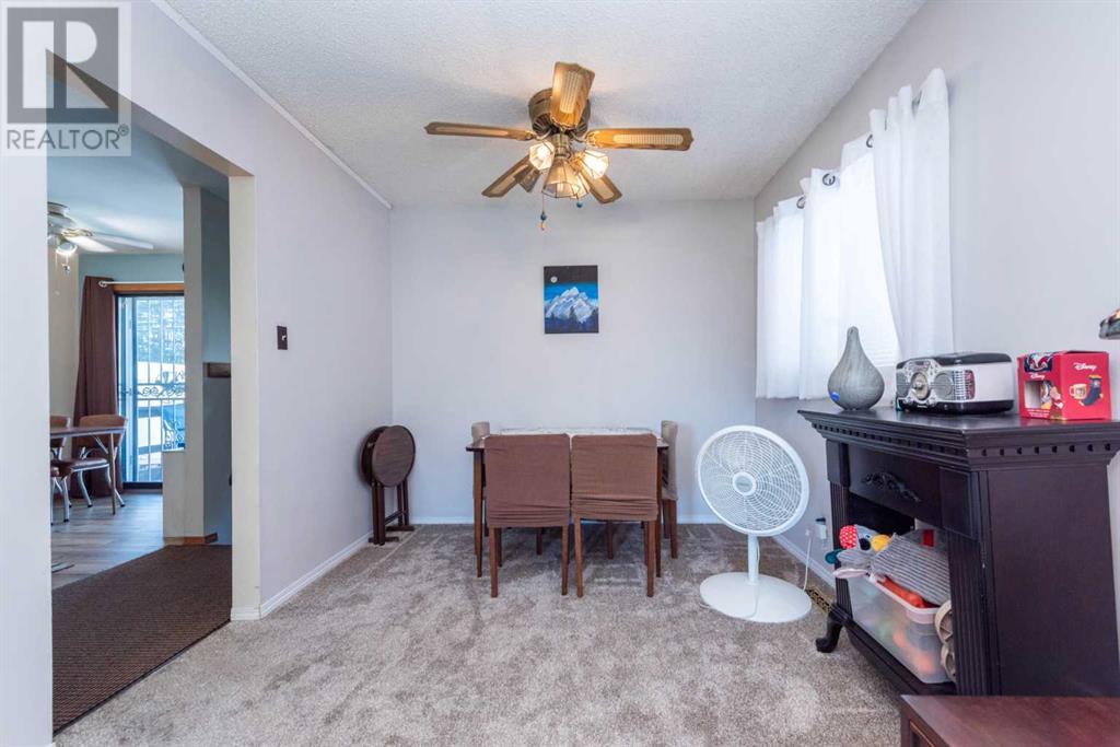 Single Family House Bungalow for Sale in  Forman Crescent SE Forest Heights Calgary 