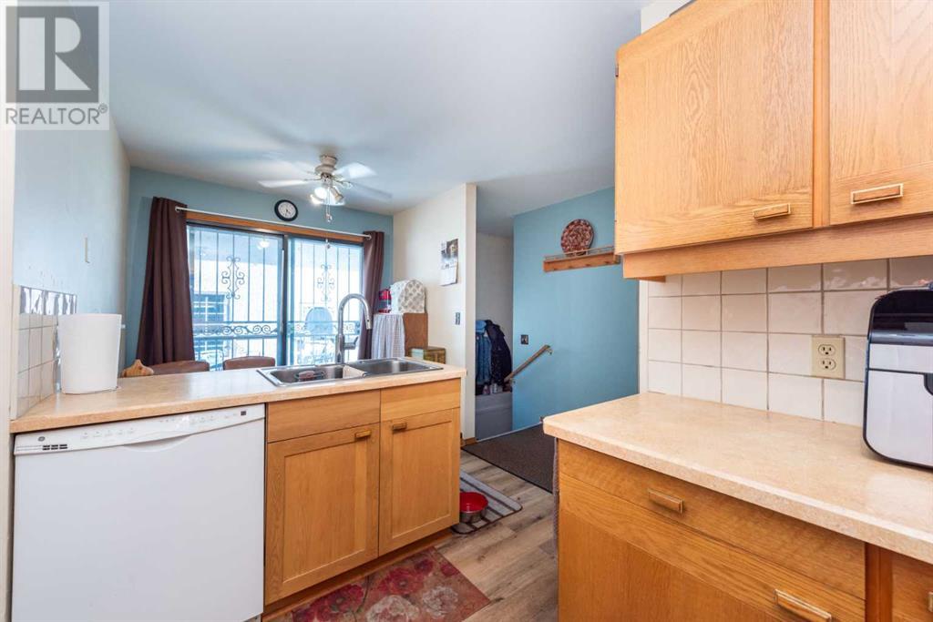 Single Family House Bungalow for Sale in  Forman Crescent SE Forest Heights Calgary 