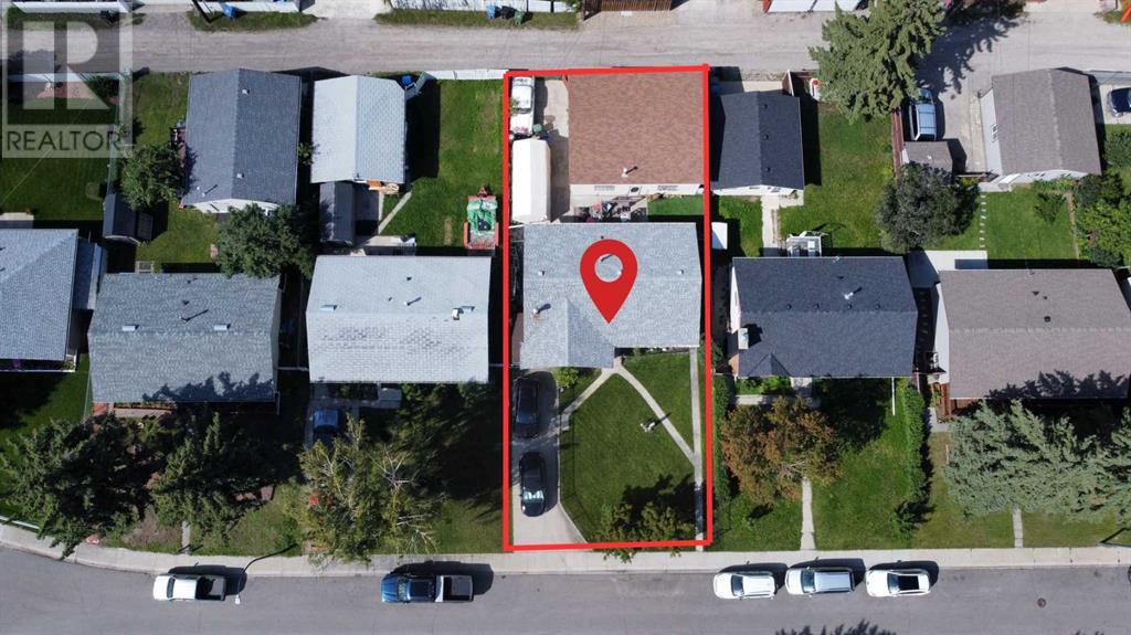 Single Family House Bungalow for Sale in  Forman Crescent SE Forest Heights Calgary 