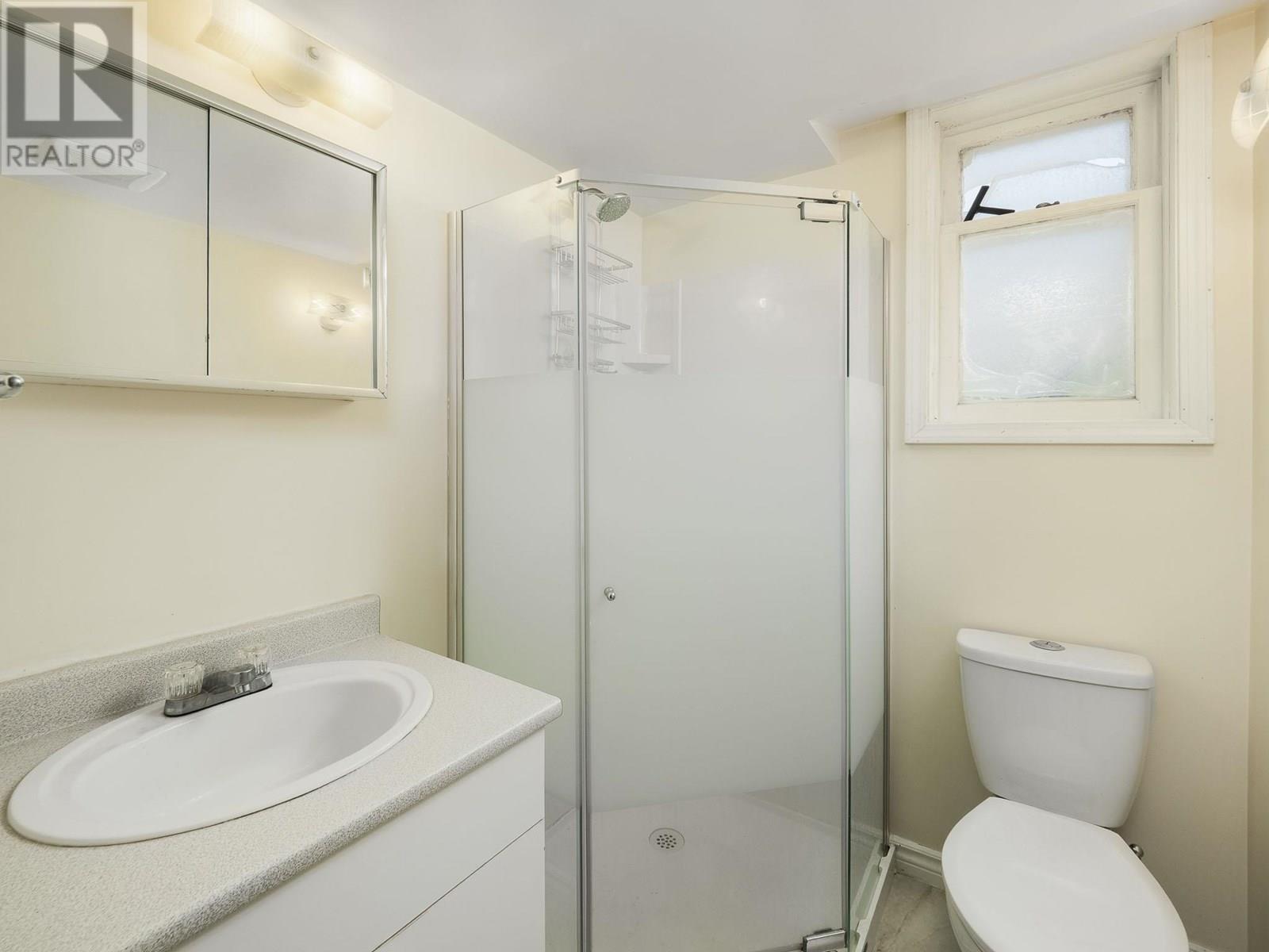 Photo 24 of 560 Watrous Street, Prince George BC