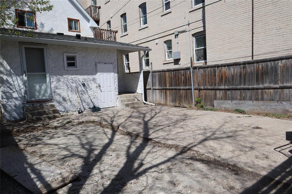Photo 20 of 531 Victor Street, Winnipeg MB