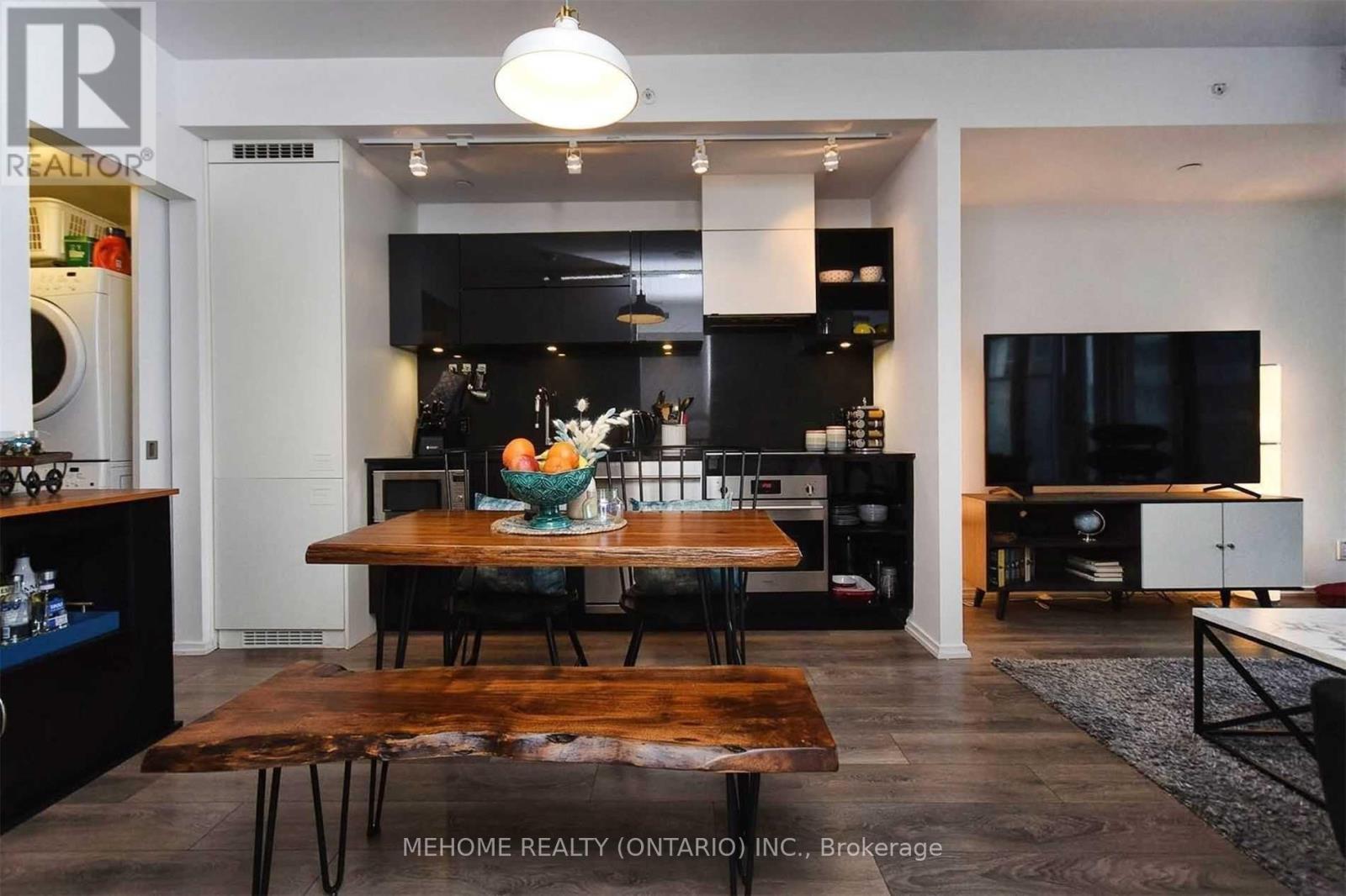 Photo 6 of 2106 125 Peter Street, Toronto ON