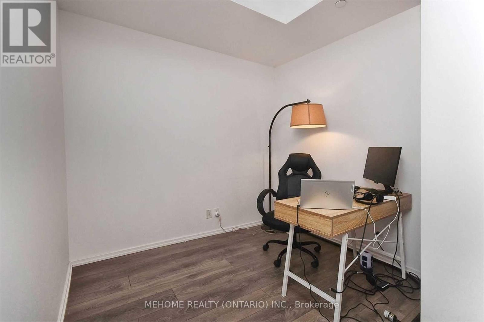 Photo 3 of 2106 125 Peter Street, Toronto ON
