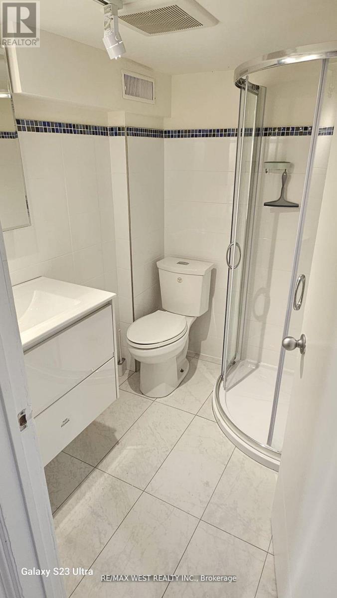 Photo 7 of Bsmt 1816 Gerrard Street E, Toronto ON