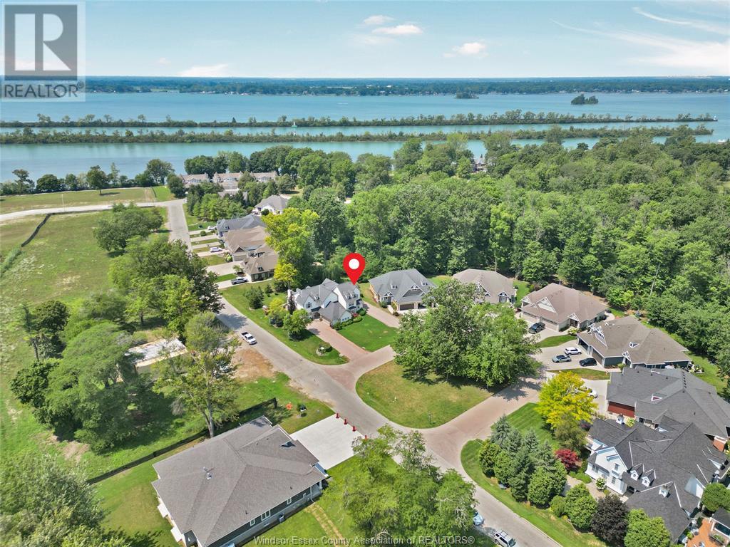 Photo 45 of 71 Red Oak Crescent, Amherstburg ON
