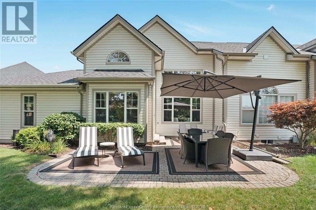 Photo 12 of 71 Red Oak Crescent, Amherstburg ON