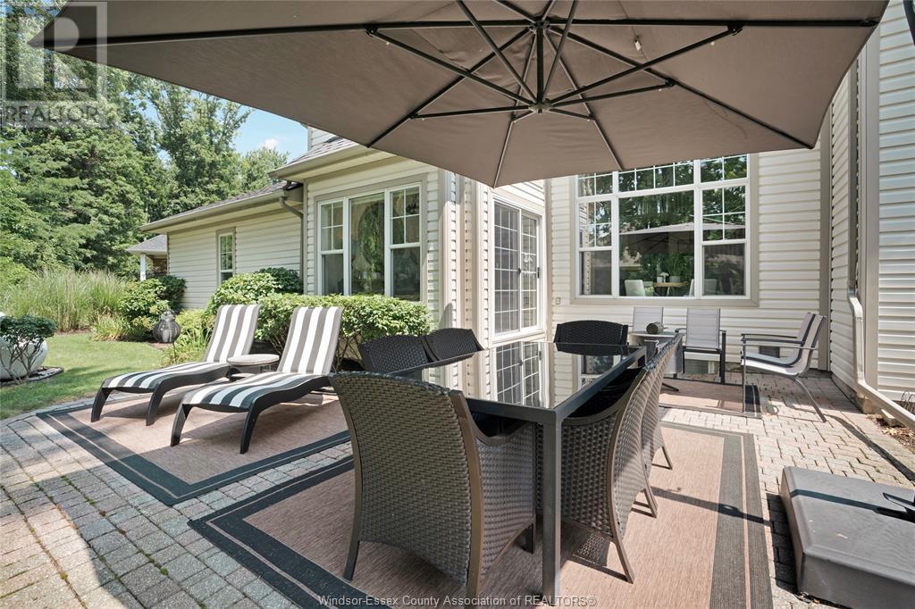 Photo 18 of 71 Red Oak Crescent, Amherstburg ON