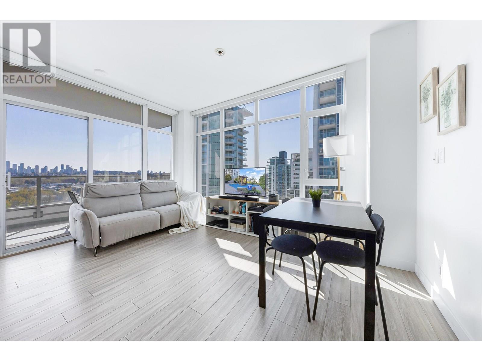 Photo 6 of 2408 2351 Beta Avenue, Burnaby BC