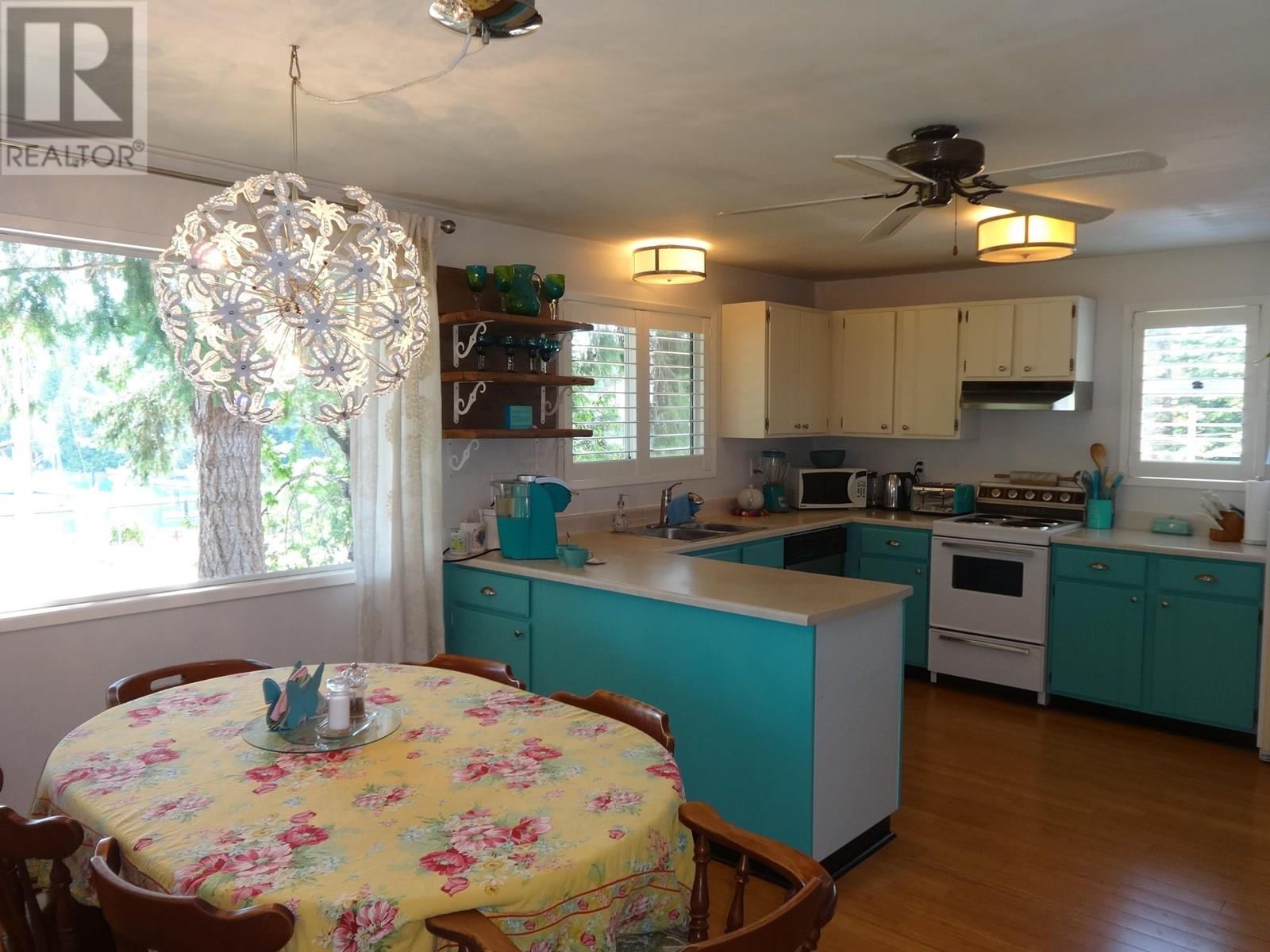 13173 SEXW'AMIN STREET, Garden Bay