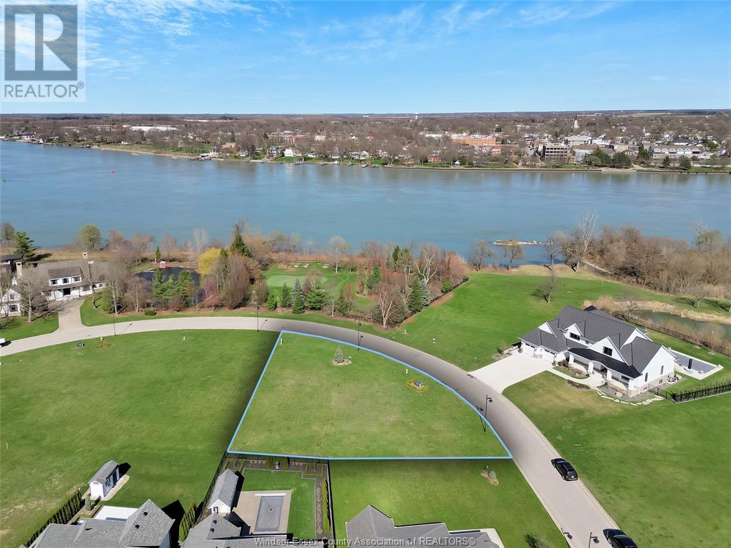 Photo 4 of 104 Riverwalk Crescent, Amherstburg ON