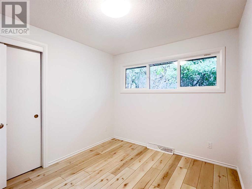Single Family House Bungalow for Sale in  Malibou Road SW Meadowlark Park Calgary 