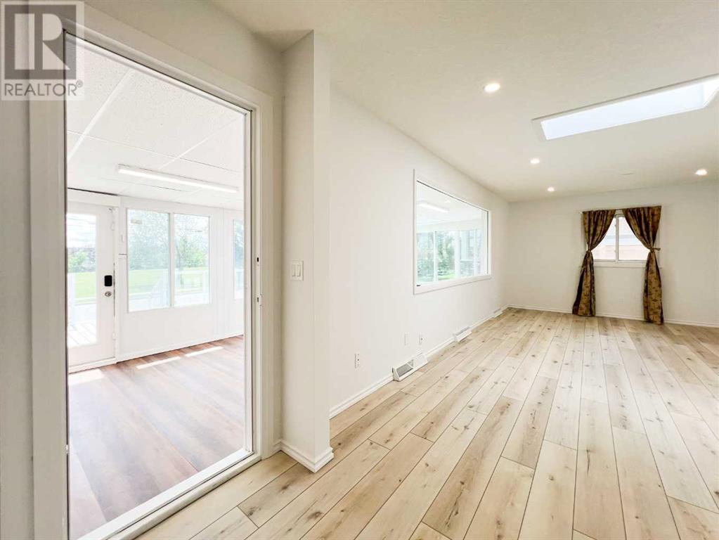 Single Family House Bungalow for Sale in  Malibou Road SW Meadowlark Park Calgary 